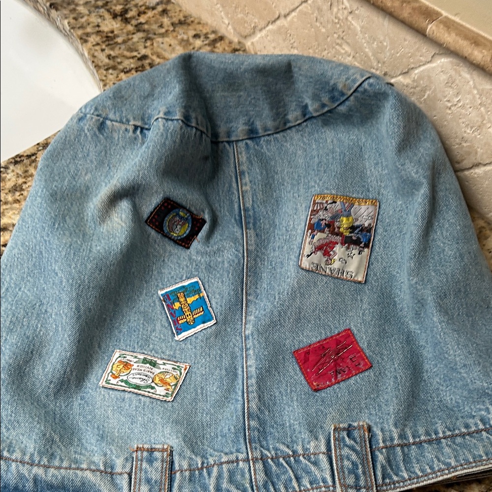 Vintage Hand Crafted Denim Tote with Colorful Patches - Picture 4 of 15